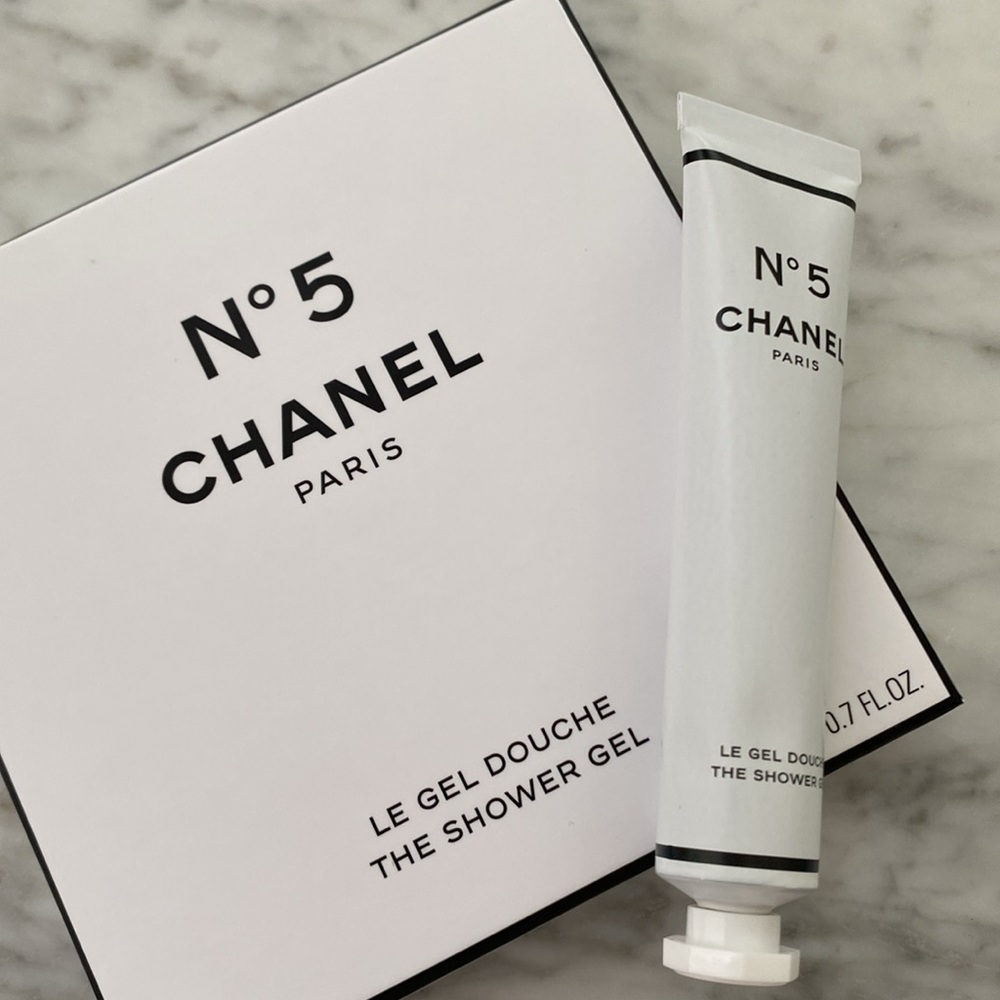 CHANEL Factory 5 Collection Limited Edition Shower Gel Set